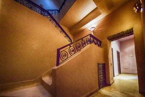 Suite | 1 bedroom, in-room safe, soundproofing, free WiFi
