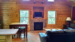 Cabin 6 & 7 | Living area
