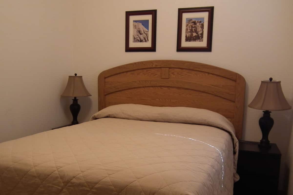 Iron/ironing board, rollaway beds (free), individually furnished