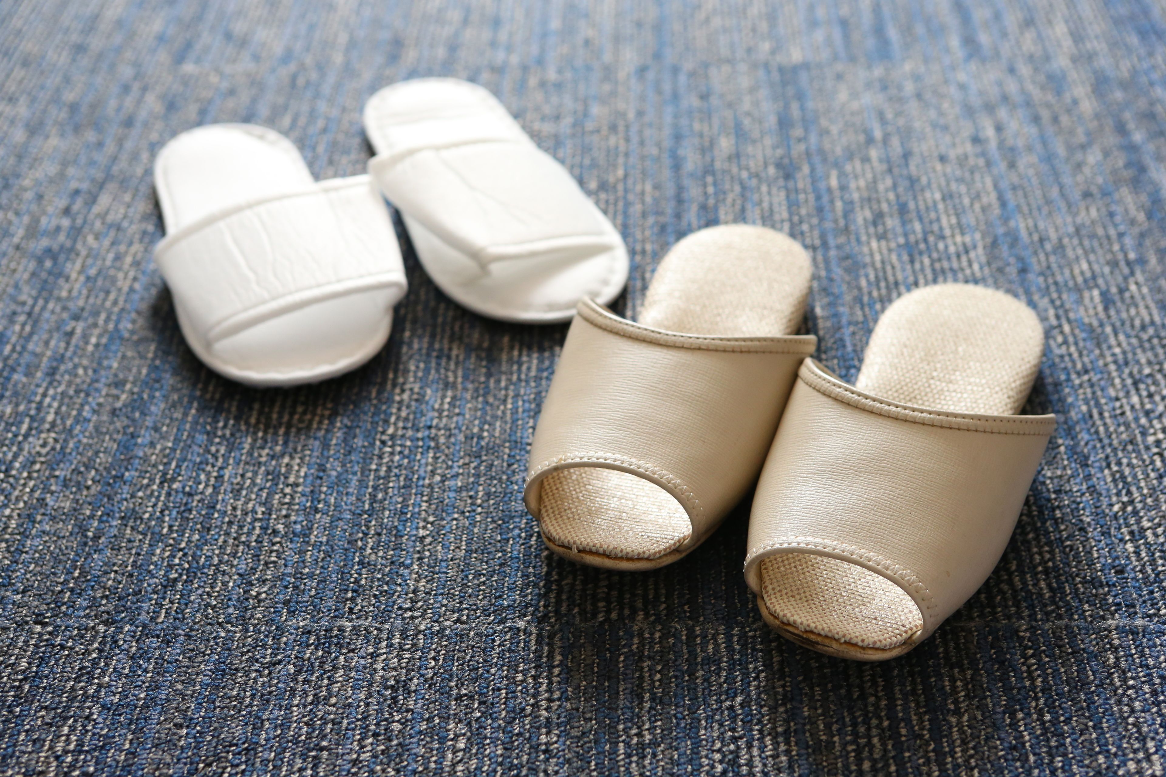 1 bedroom, down duvets, desk, blackout curtains