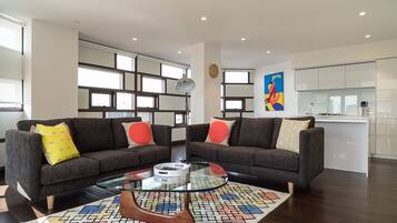 Three Bedroom Penthouse | Desk, iron/ironing board, rollaway beds, free WiFi