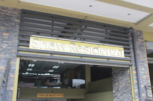 Shaw Residenza Suites