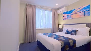 In-room safe, desk, soundproofing, iron/ironing board