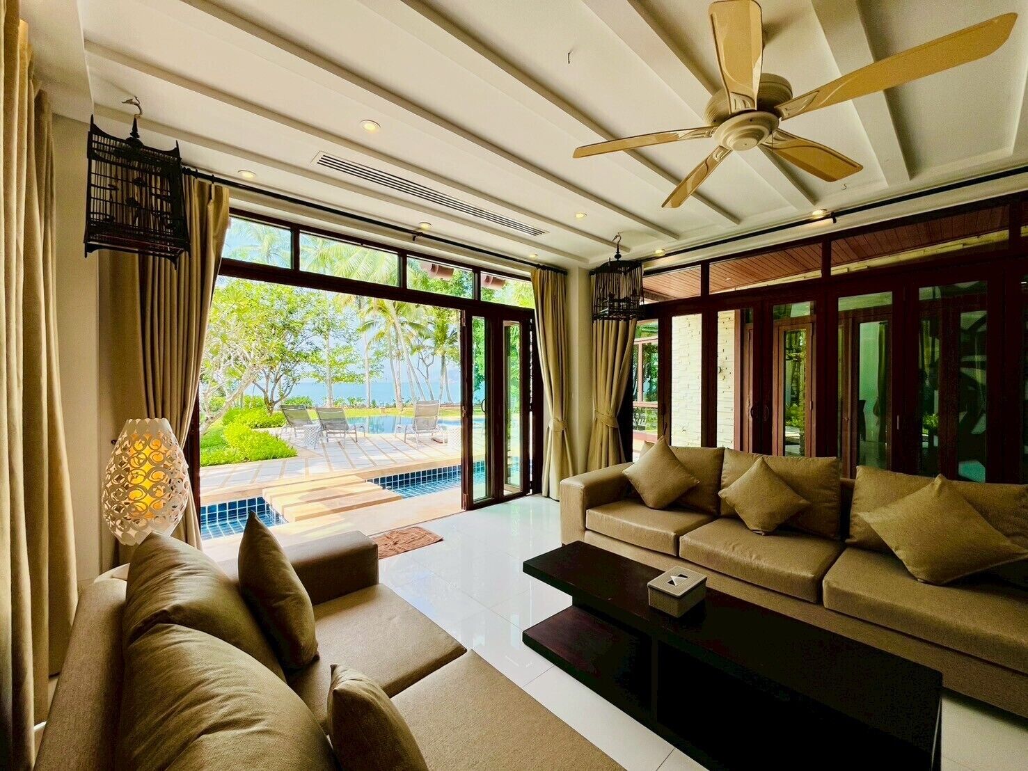 Villa, 4 Bedrooms | Living area