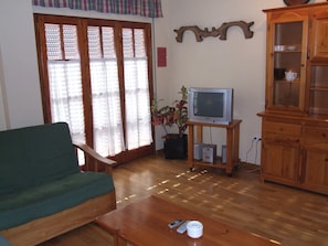 Apartment, 2 Bedrooms | Living area