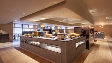 Breakfast and dinner served, Japanese cuisine