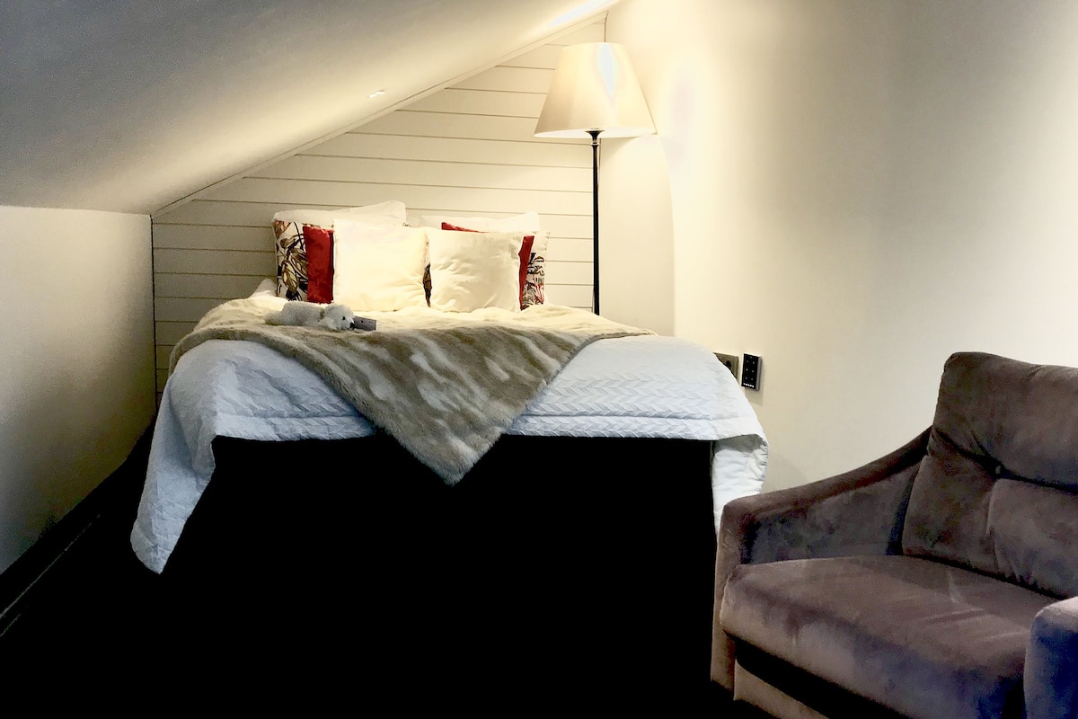 Aurora Loft Mini