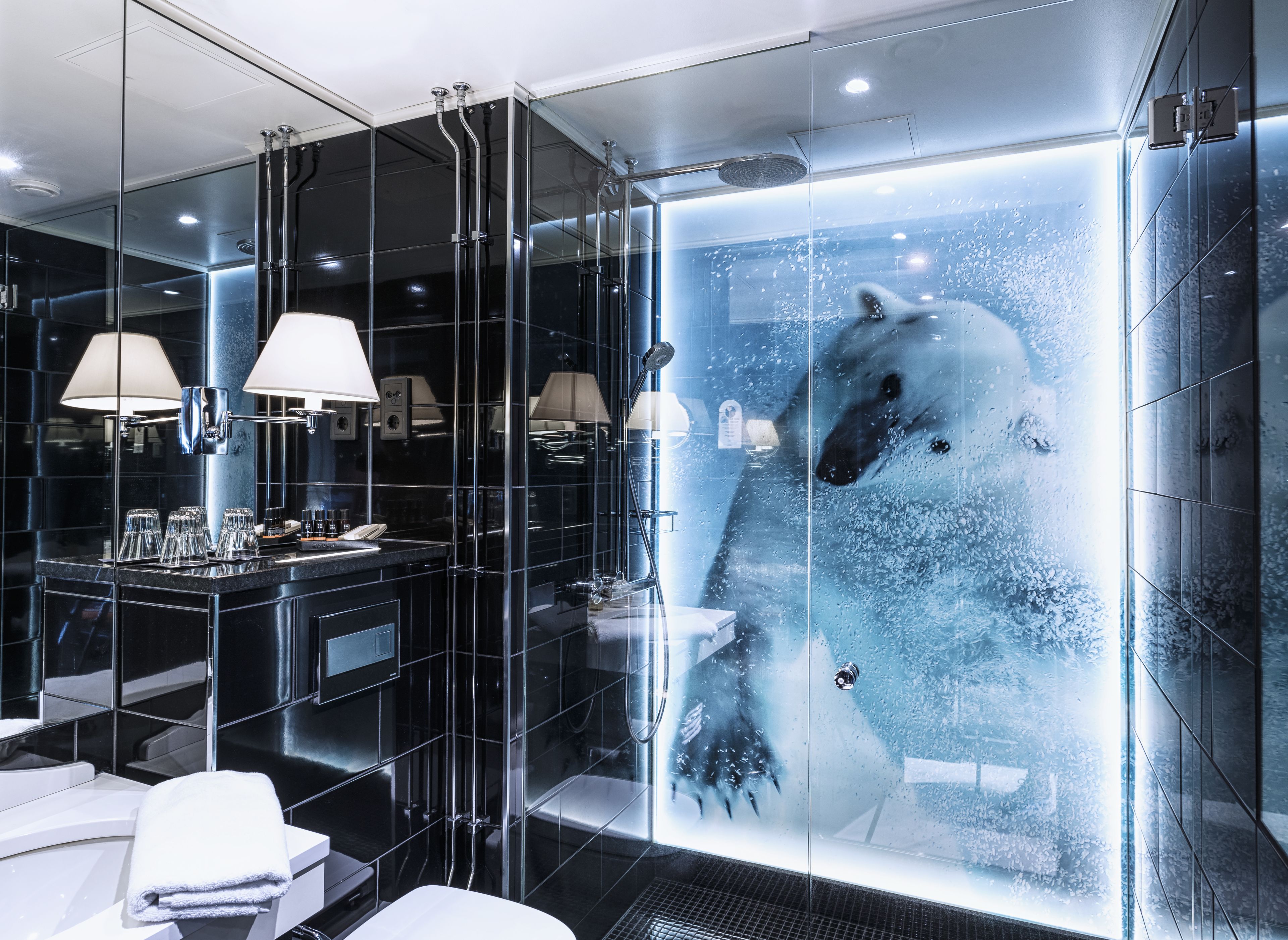 Photo - Arctic Light Hotel