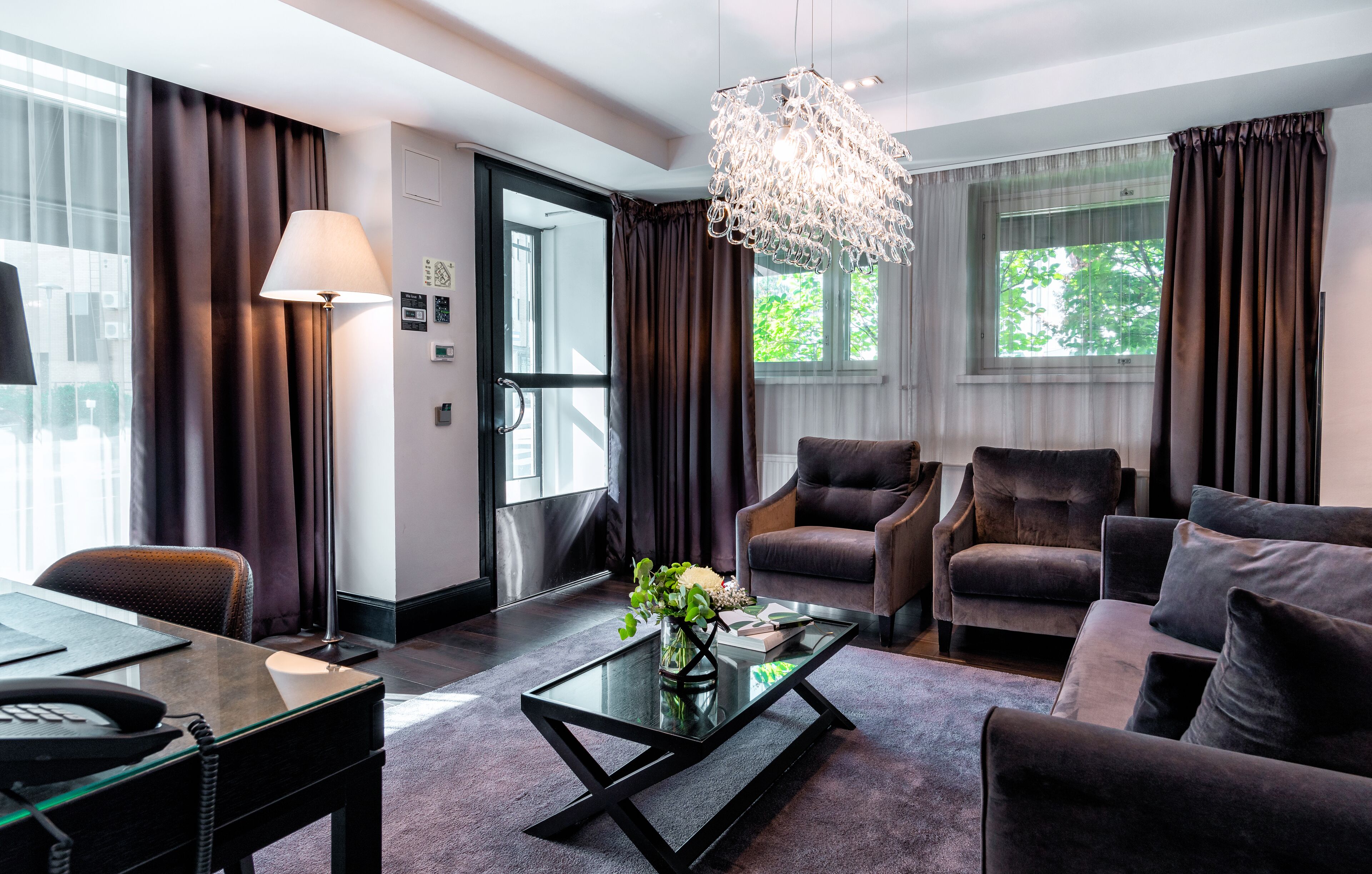 polar room, street view | view from room