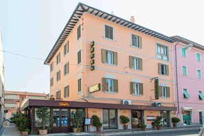 Exterior - Hotel Il Ponte (Cecina)