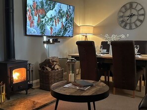 Lounge - Stonehenge Cottages (Salisbury)