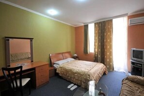 Minibar - Boyuk Gala Hotel (Baku)