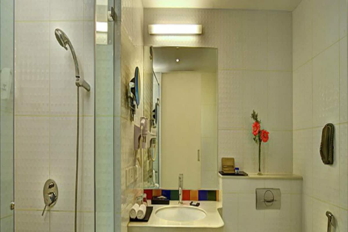 Shower, eco-friendly toiletries, hair dryer, bidet