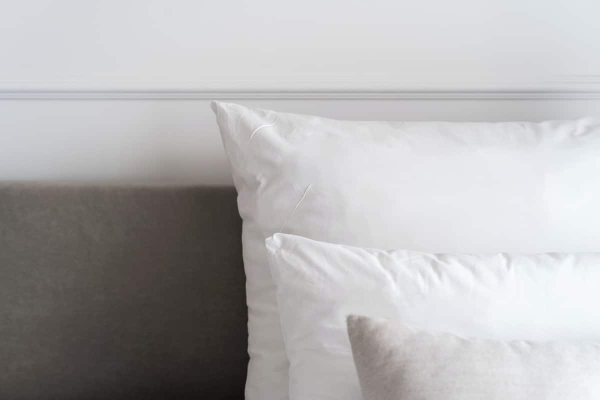 Premium bedding, free minibar, in-room safe, desk