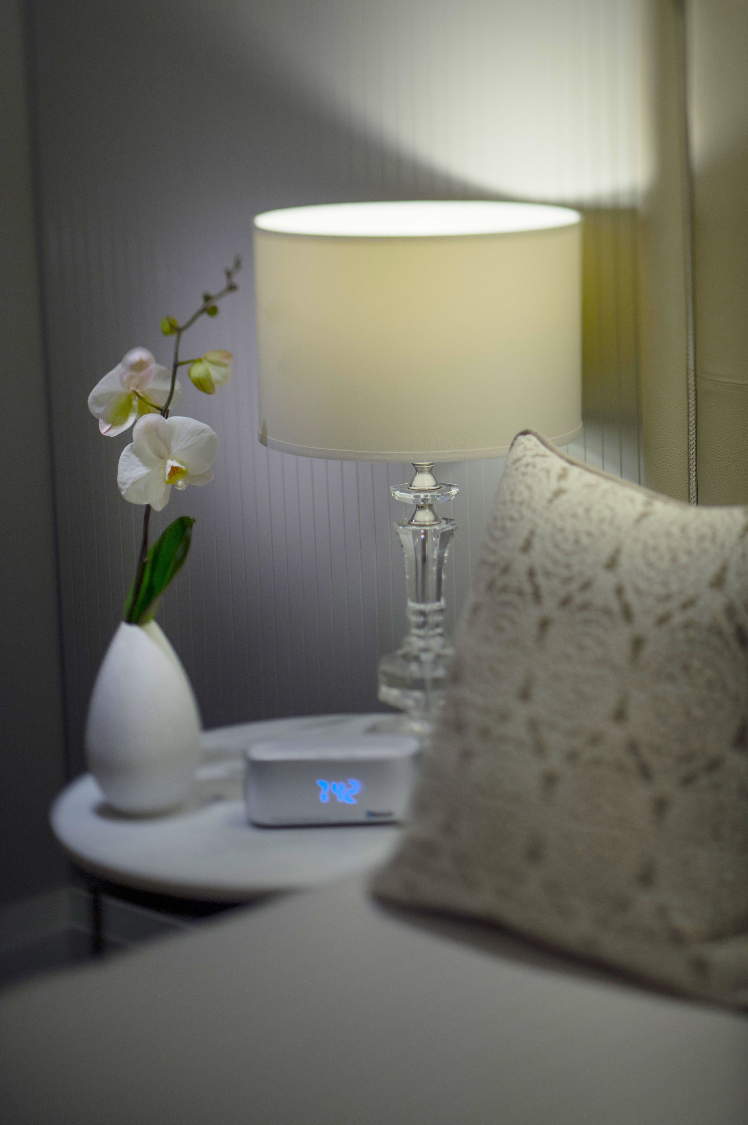 premium bedding, free minibar, in-room safe, desk