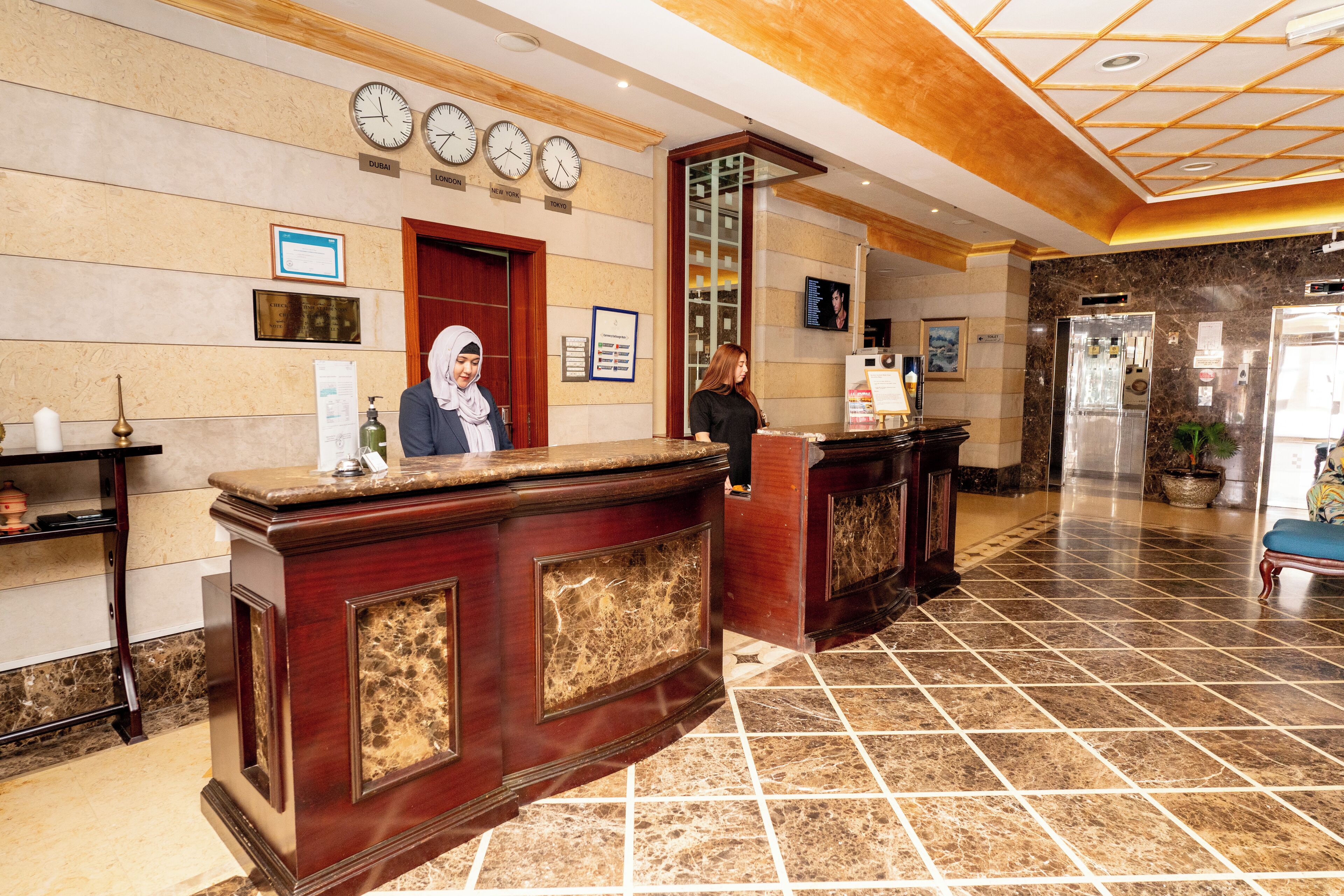 Photo - Al Raya Hotel Apartments