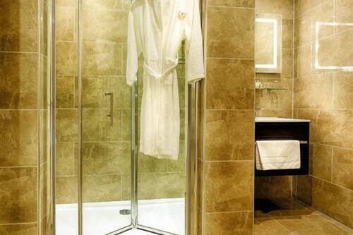 Double Room with external private bathroom | Bathroom
