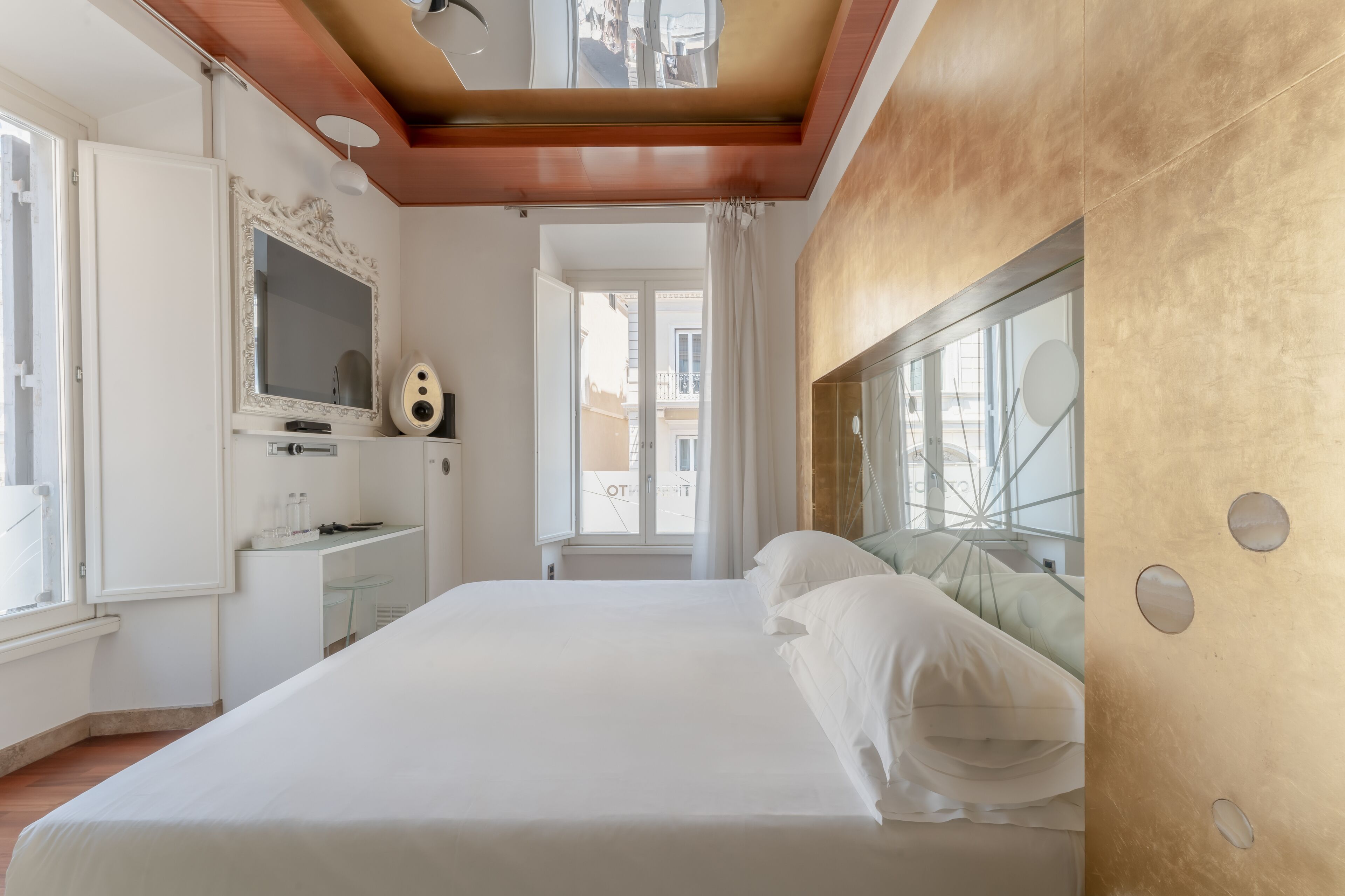 exclusive double room, city view | frette italian sheets, premium bedding, minibar, in-room safe