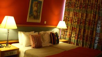 Schallisolierte Zimmer, kostenloses WLAN, Bettwäsche