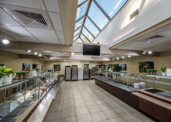 Restaurant - Epworth By The Sea (St. Simons Island)