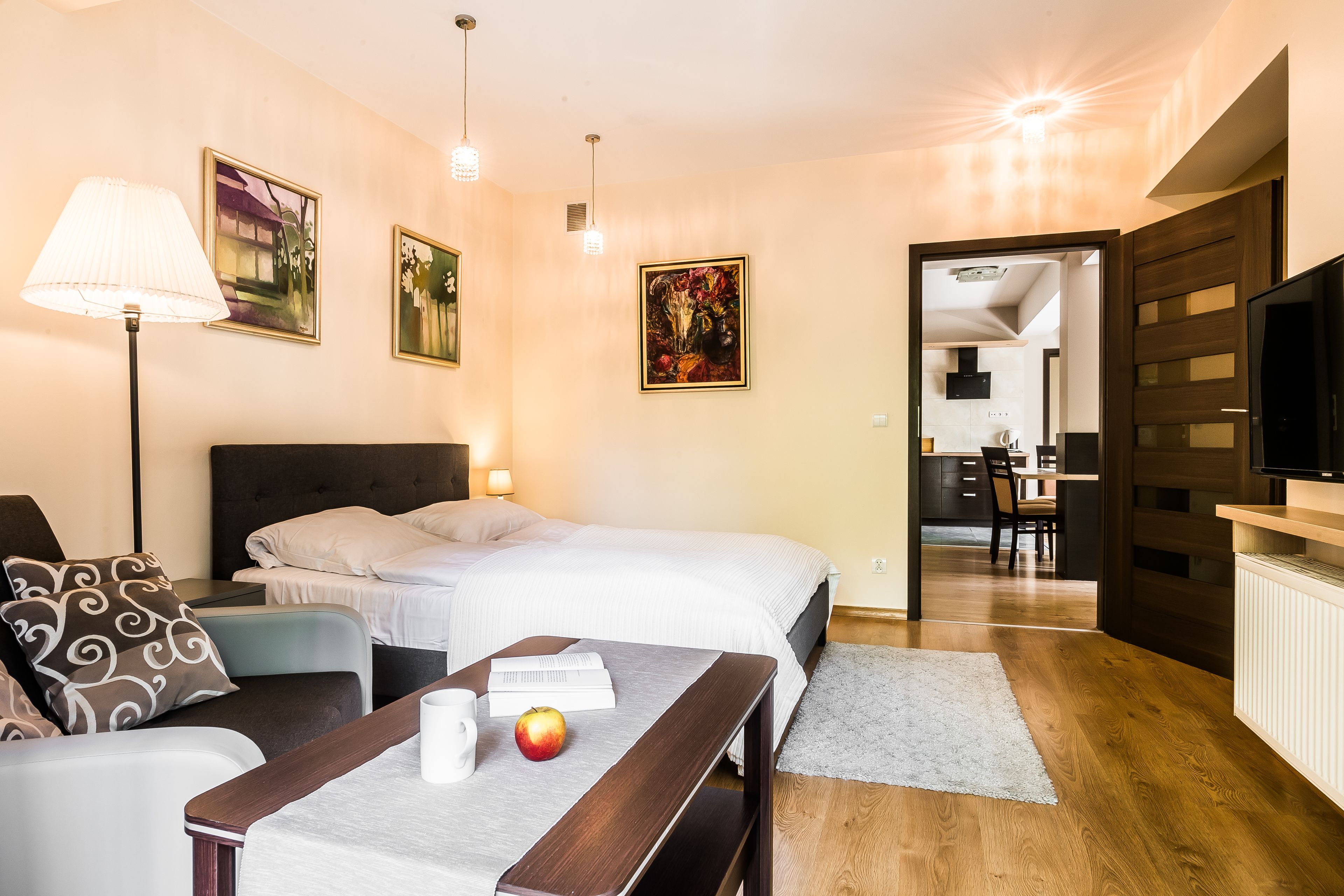 apartment, 1 bedroom, kitchen (polana 97) | individually decorated, individually furnished, iron/ironing board