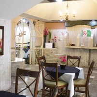 Se sirven desayunos y almuerzos, cocina mexicana