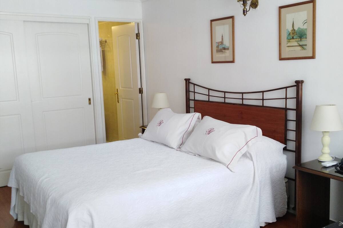 Egyptian cotton sheets, premium bedding, Select Comfort beds
