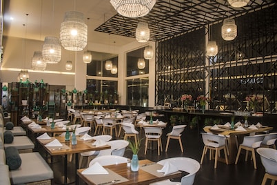 Square Small Luxury Hotel - Nuevo Consulado