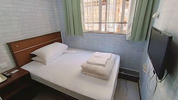 1 bedroom, blackout curtains, free WiFi