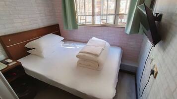 Superior Double Room | 1 bedroom, blackout curtains, free WiFi