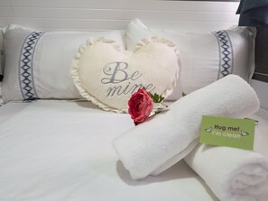 In-room safe, free WiFi