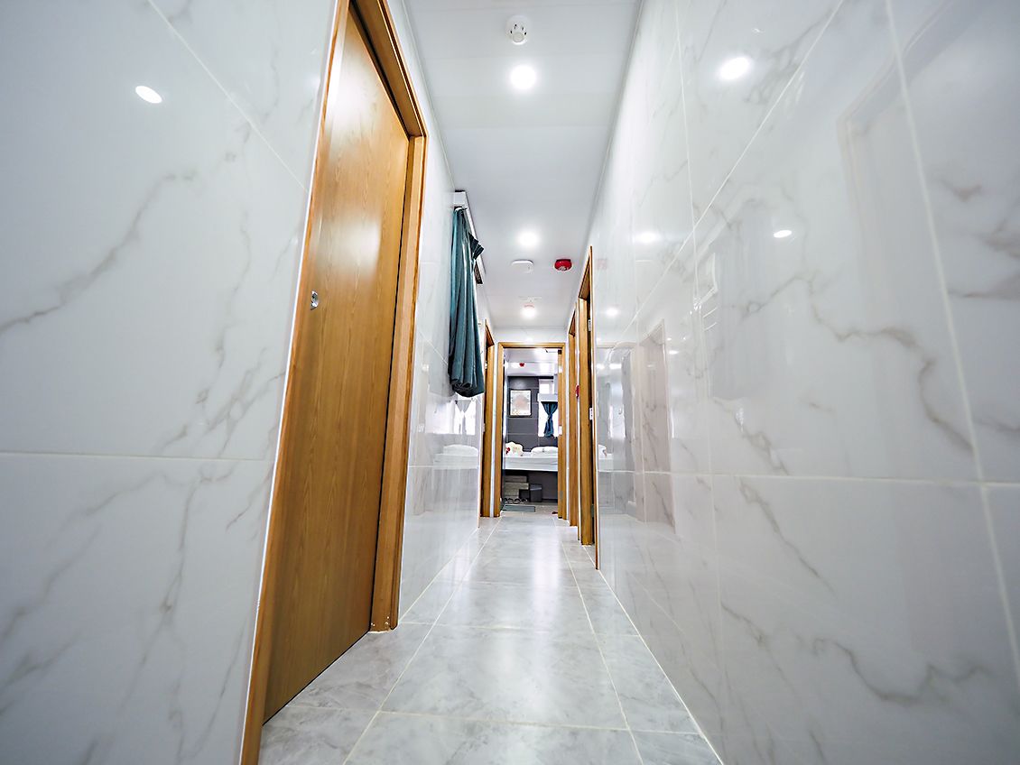 Group of 6 people(1 Double Room+1 Family Room) | In-room safe, free WiFi