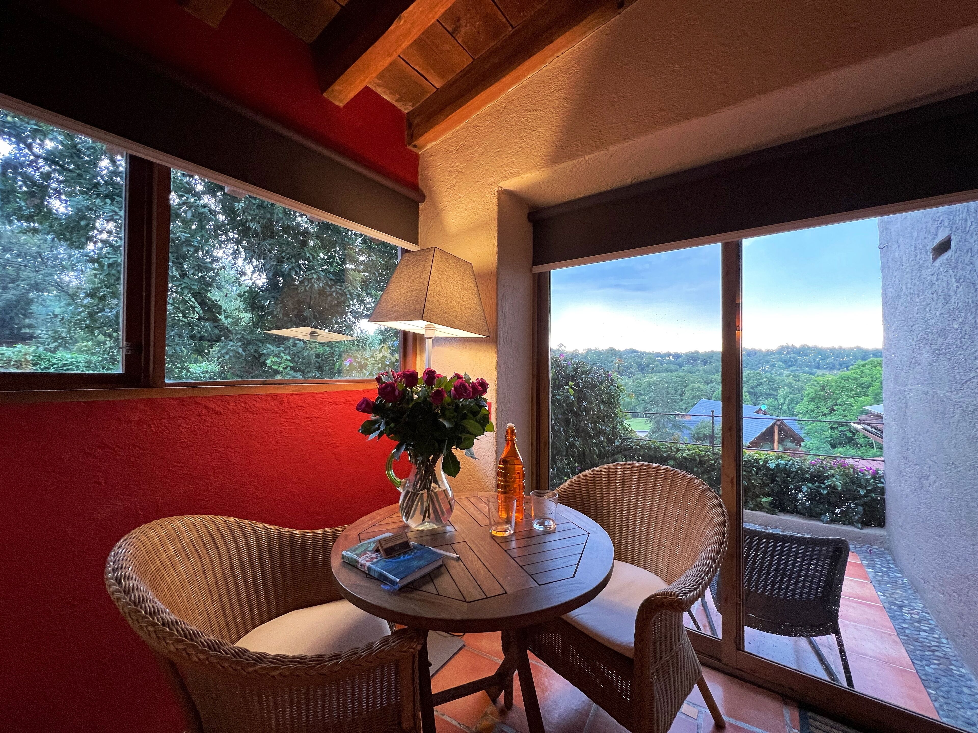 普通套房, 1 張特大雙人床 (La Cima) | 客房內保險箱、遮光布/窗簾、免費無線上網、床單