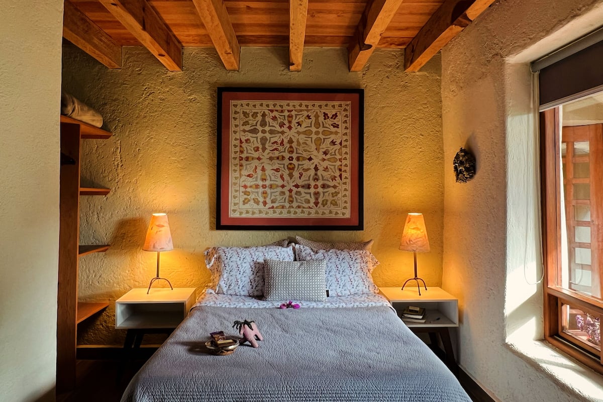 Room, 1 Double Bed (Monarcas ) | In-room safe, blackout drapes, free WiFi, bed sheets