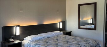 Motel 6 Newport News, VA - Fort Eustis