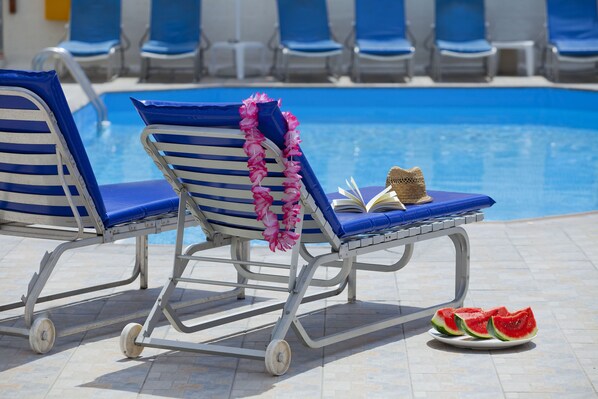 Outdoor pool - Alonia Apartments (Ayia Napa)