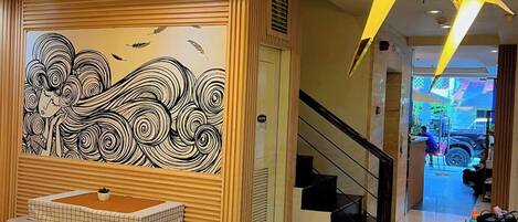 Breakfast, lunch and dinner served