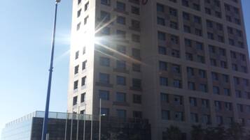 Studio, Balcony, Sea View | Desk, iron/ironing board, free WiFi