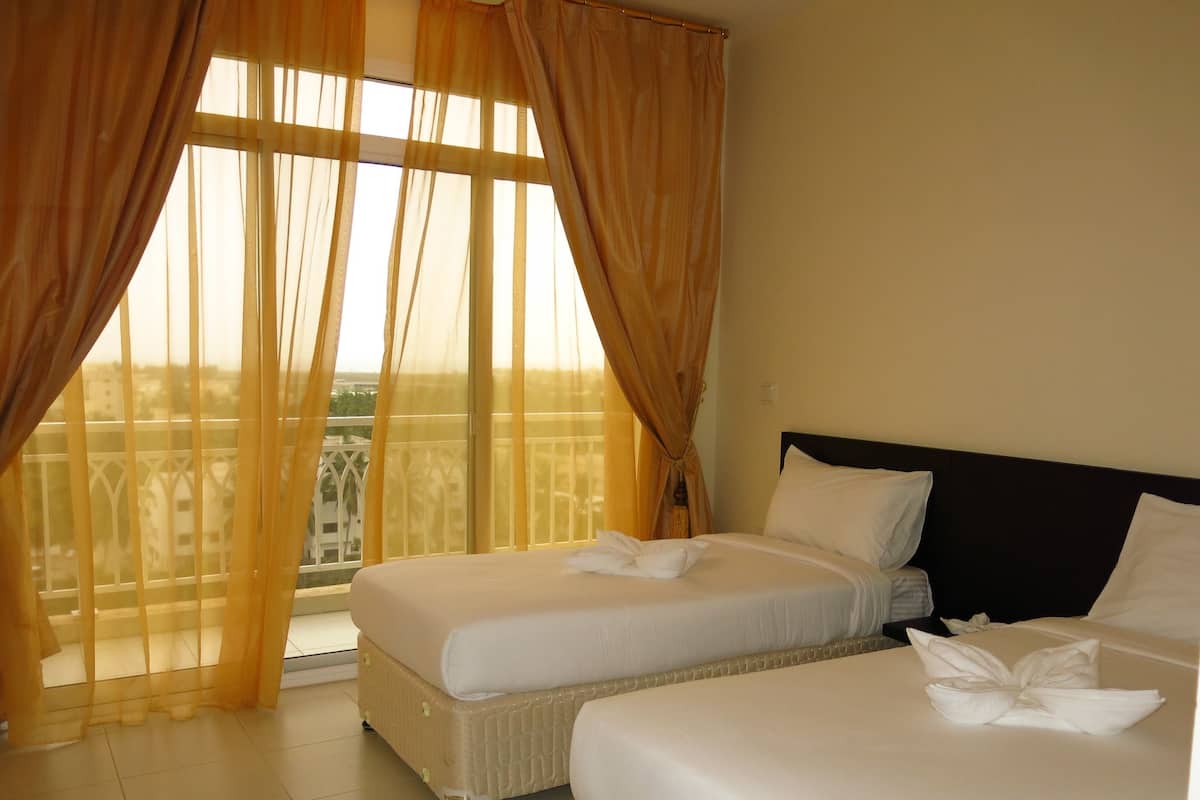 Apartment, 2 Bedrooms | In-room safe, rollaway beds, free WiFi, wheelchair access