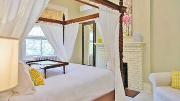 1 bedroom, premium bedding, pillowtop beds, individually decorated