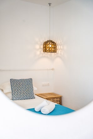 In-room safe, iron/ironing board, free WiFi, bed sheets - Mistral Hotel - Adults Only (Hersonissos)