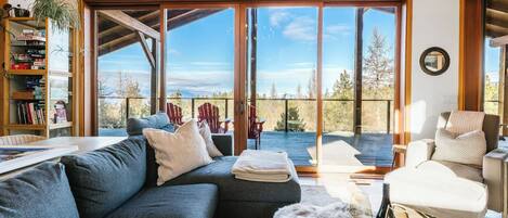 Family Suite, Private Bathroom (Bear) | View from room