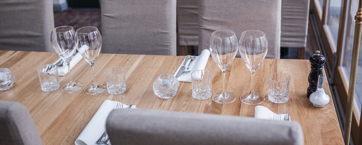 lunch and dinner served, local and international cuisine