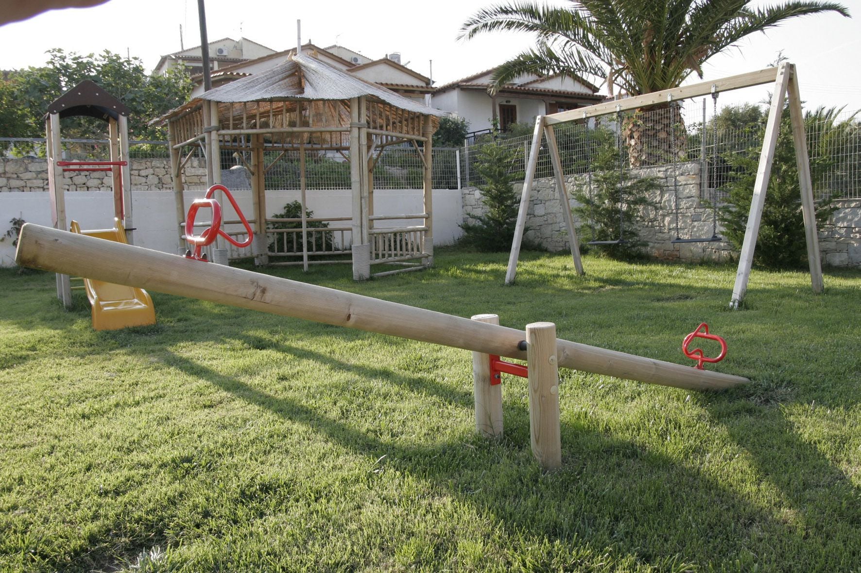children’s play area – outdoor