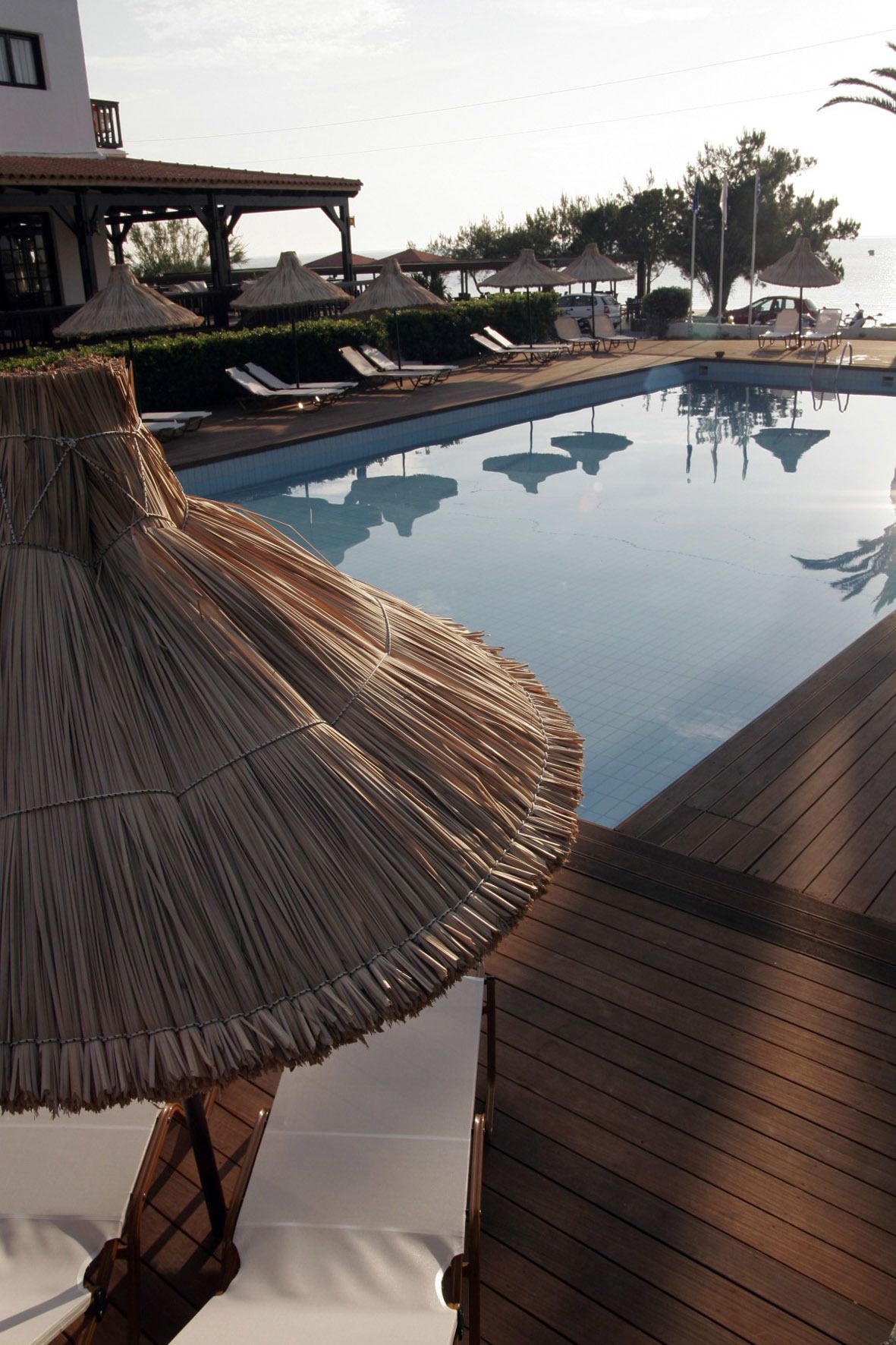 indoor pool, 2 outdoor pools