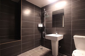 Bathroom - You Are In (Busan)