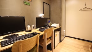 VIP | Centre d’affaires dans la chambre