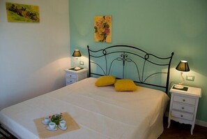 Soundproofing, free cots/infant beds, free WiFi, bed sheets