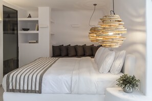 Suite Confort, 1 cama doble con sofá cama | Minibar, caja fuerte, escritorio y espacio para trabajar con un portátil