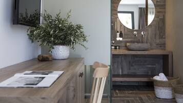 Classic Double or Twin Room, Garden View | Minibar, in-room safe, desk, laptop workspace